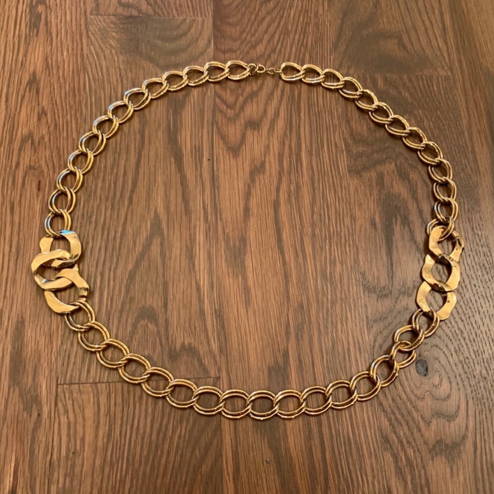 Vintage MOD Retro Gold Tone Chain Link Belt